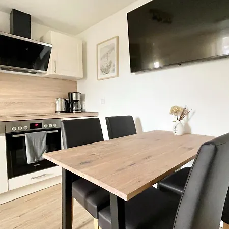 Апартаменты Amsel - Geruhsam, Sonnig & Zentral - 3-zimmer-apartment Граль-Мюриц